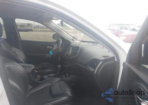 2020 Jeep Cherokee Latitude Plus Fwd from USA, damaged, VIN 1C4PJLLB4LD536425